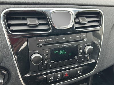 2014 Chrysler 200 Touring