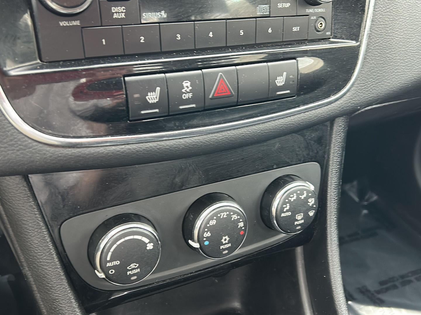 2014 Chrysler 200 Touring