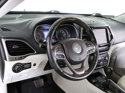 2019 Jeep Cherokee Overland