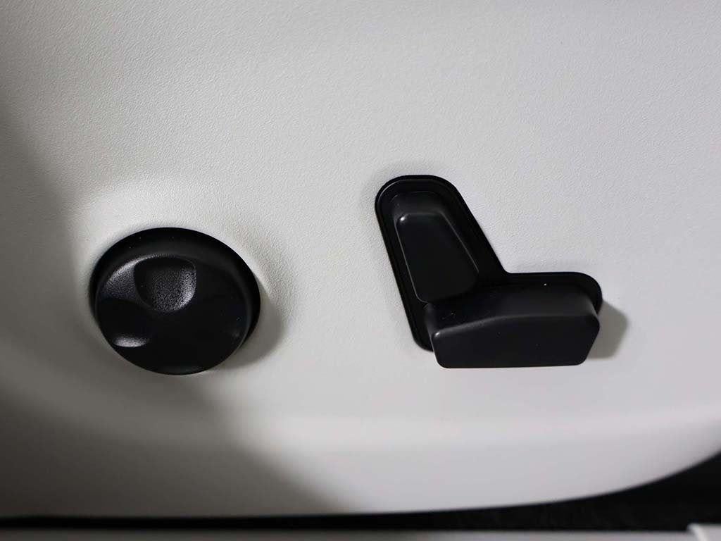 2019 Jeep Cherokee Overland