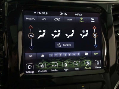 2019 Jeep Cherokee Overland