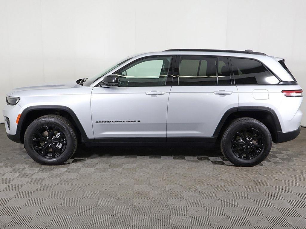 2024 Jeep Grand Cherokee Altitude