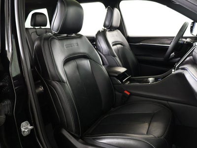 2023 Jeep Grand Cherokee 4xe Overland