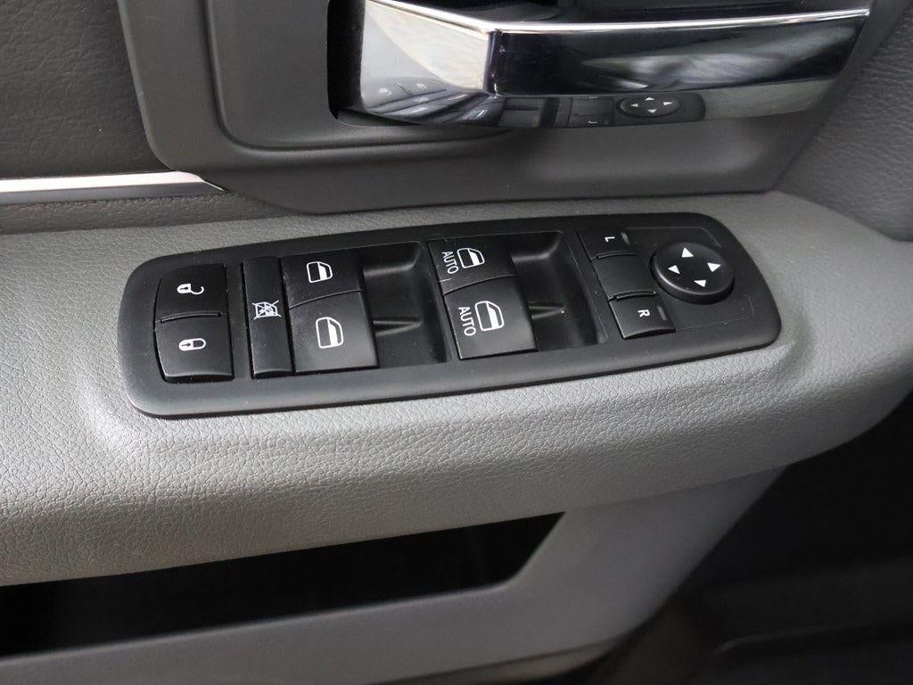 2020 RAM 1500 Classic SLT