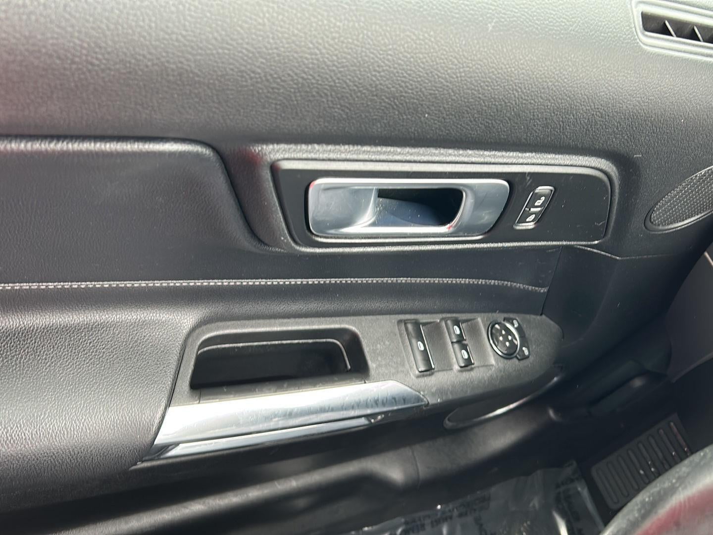 2020 Ford Mustang EcoBoost Premium