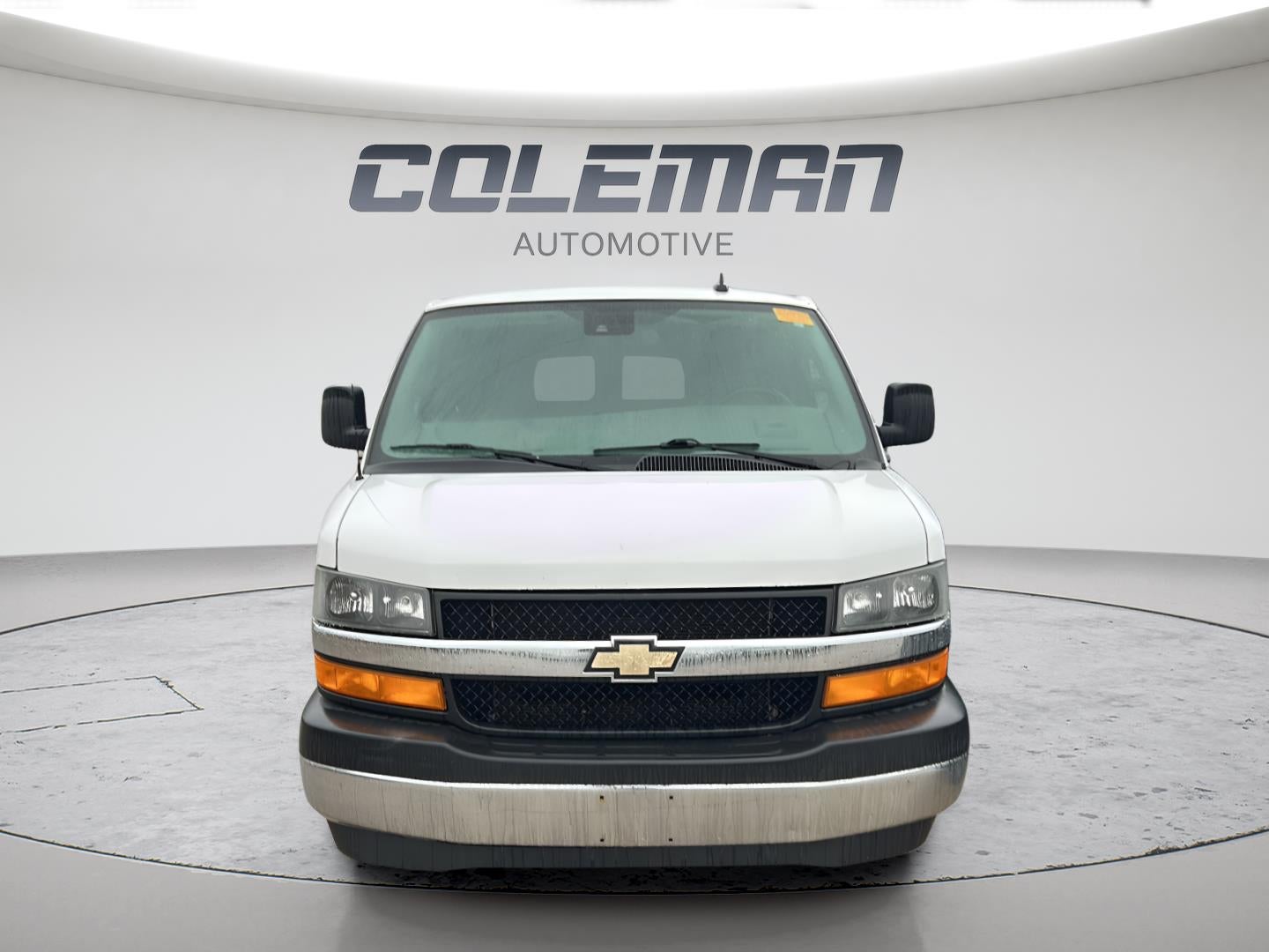 2020 Chevrolet Express Passenger LT