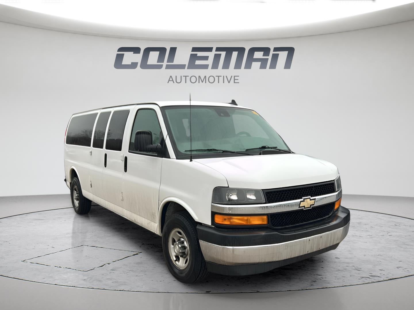 2020 Chevrolet Express Passenger LT