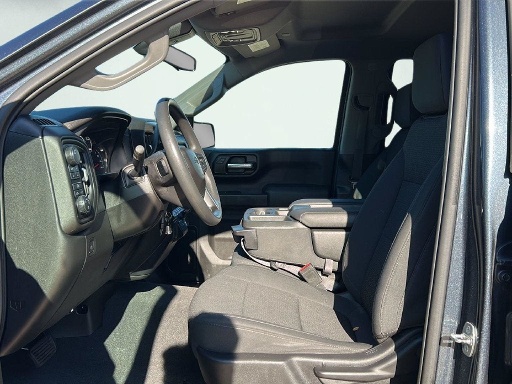 2021 Chevrolet Silverado 1500 Custom Trail Boss 6