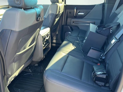 2024 GMC HUMMER EV SUV 2X