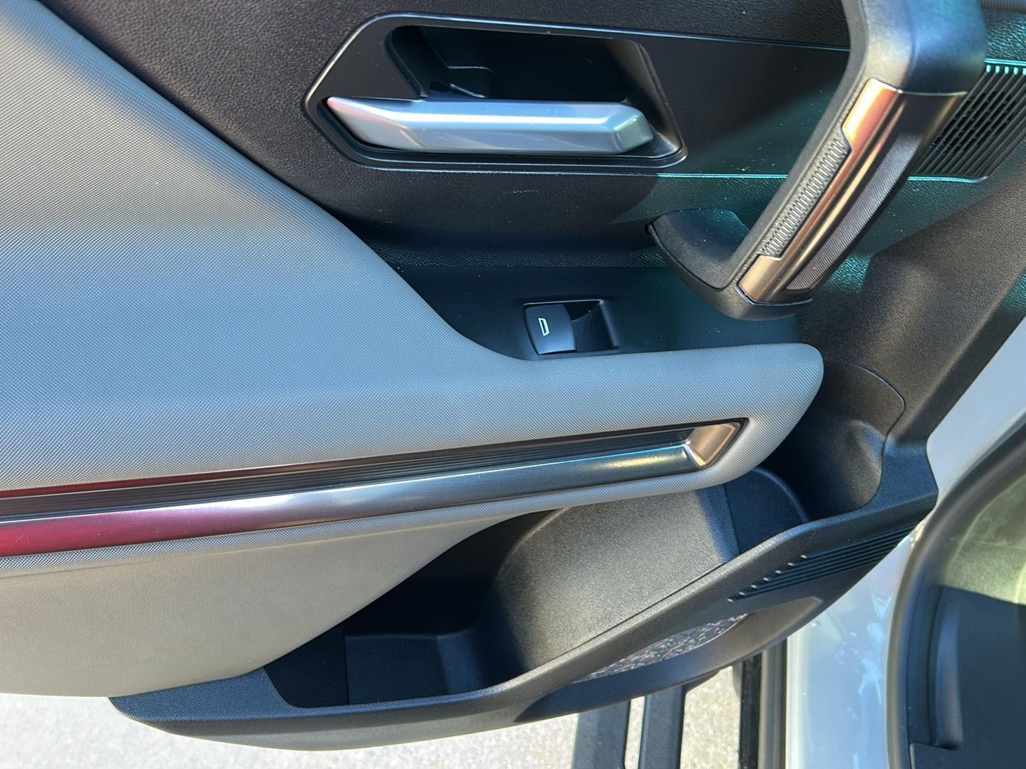 2024 GMC HUMMER EV SUV 2X