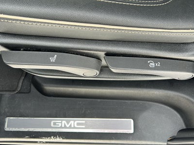 2024 GMC Yukon XL SLT