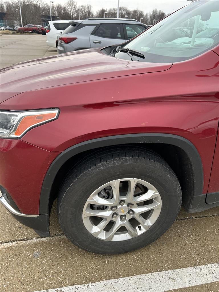 2020 Chevrolet Traverse LT Cloth
