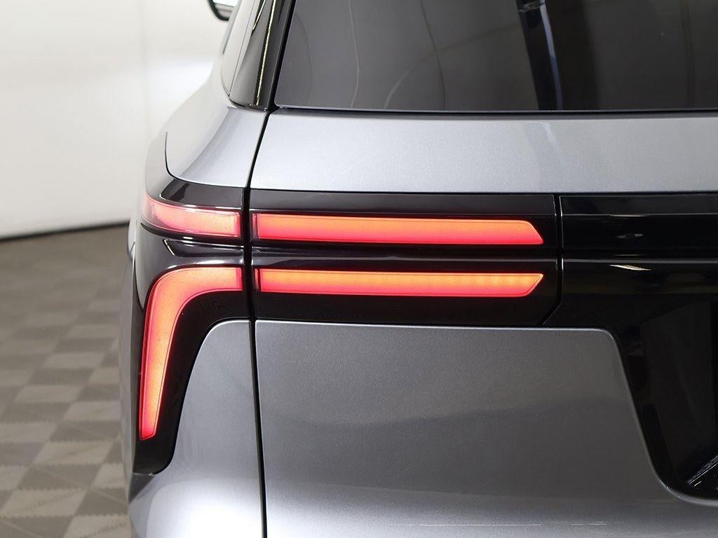 2025 Chevrolet Traverse AWD LT