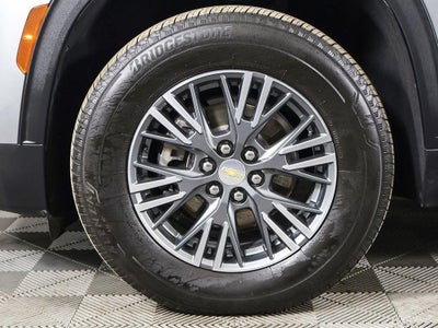 2025 Chevrolet Traverse AWD LT