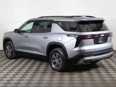 2025 Chevrolet Traverse AWD LT