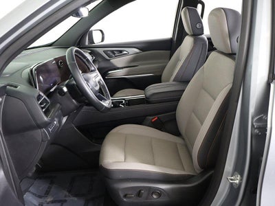 2025 Chevrolet Traverse AWD LT