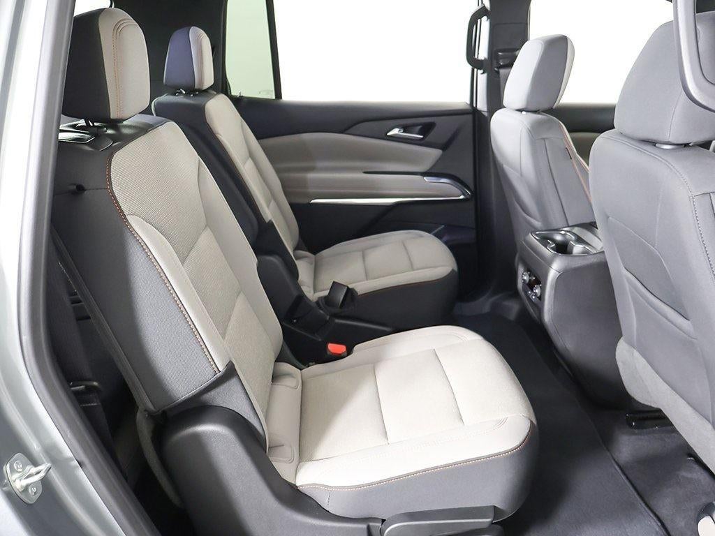 2025 Chevrolet Traverse AWD LT