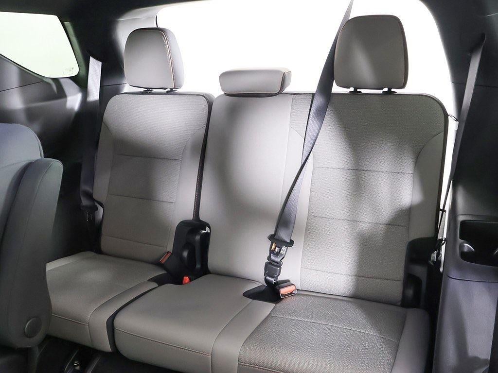 2025 Chevrolet Traverse AWD LT