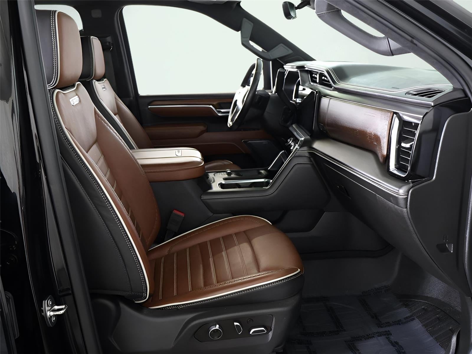 2024 GMC Sierra 3500HD Denali Ultimate