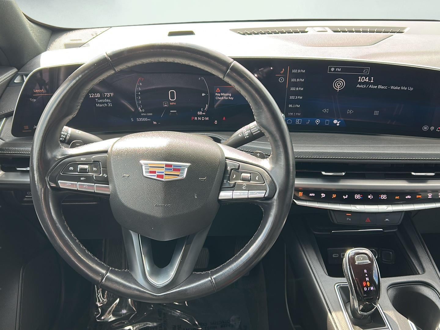 2024 Cadillac XT4 FWD Premium Luxury