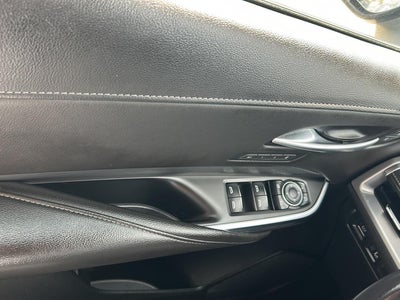 2024 Cadillac XT4 FWD Premium Luxury