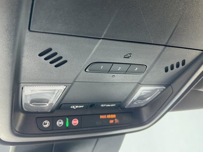 2024 Cadillac XT4 FWD Premium Luxury
