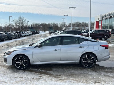 2024 Nissan Altima 2.5 SR