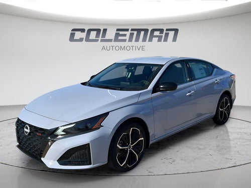 2025 Nissan Altima SR