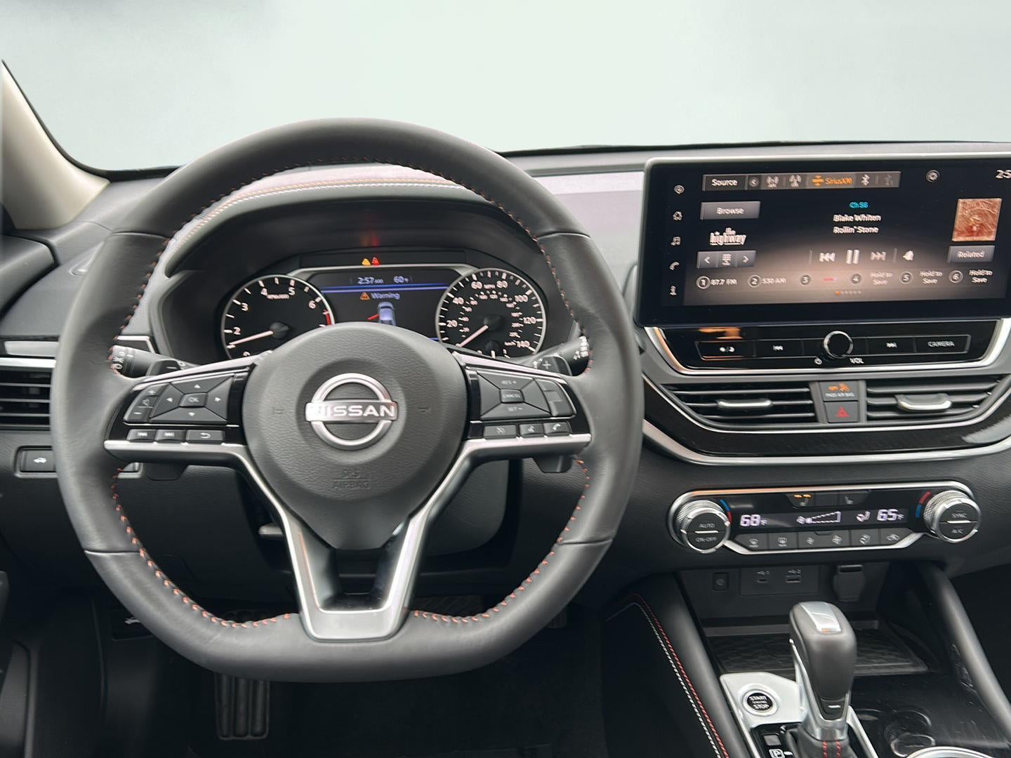 2025 Nissan Altima SR