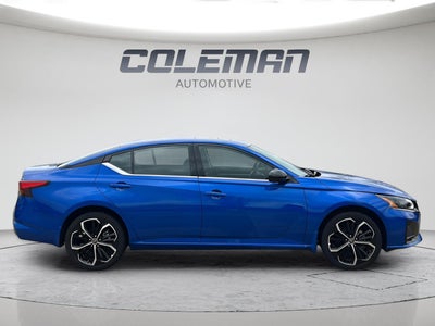 2025 Nissan Altima SR