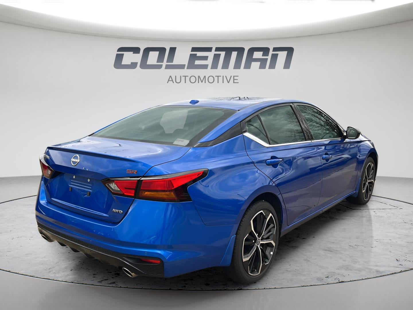 2025 Nissan Altima SR