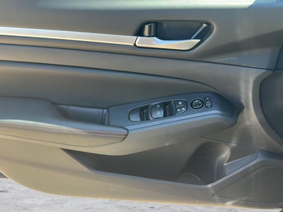 2026 Nissan Altima SR