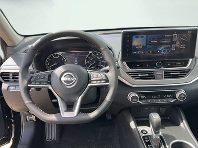 2026 Nissan Altima SR