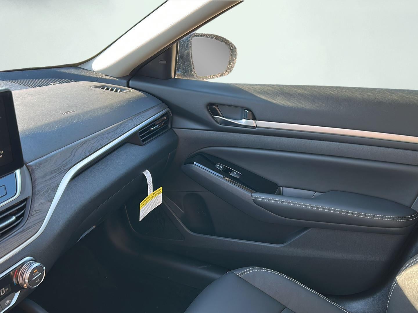 2025 Nissan Altima SL