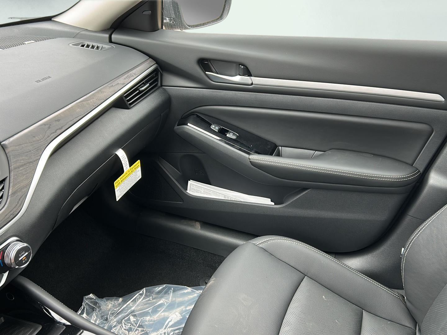 2025 Nissan Altima SL