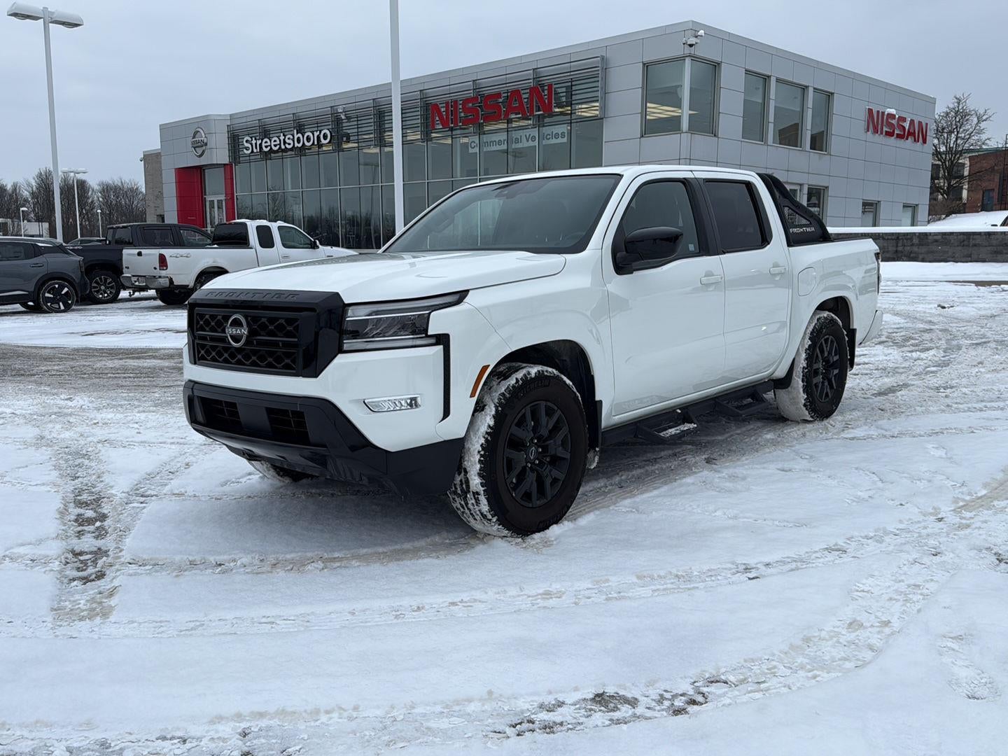2023 Nissan Frontier SV