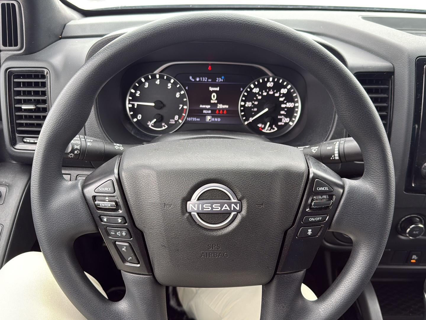 2023 Nissan Frontier SV