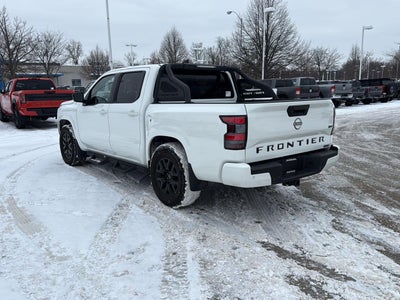 2023 Nissan Frontier SV