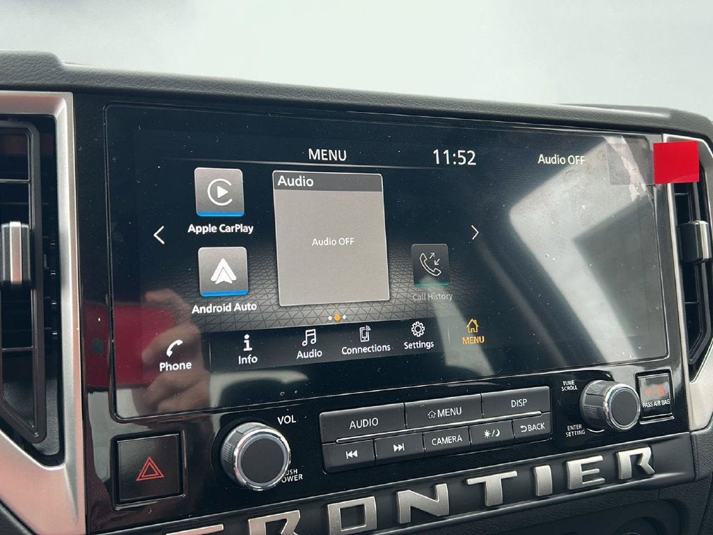 2027 Nissan Frontier SV 8