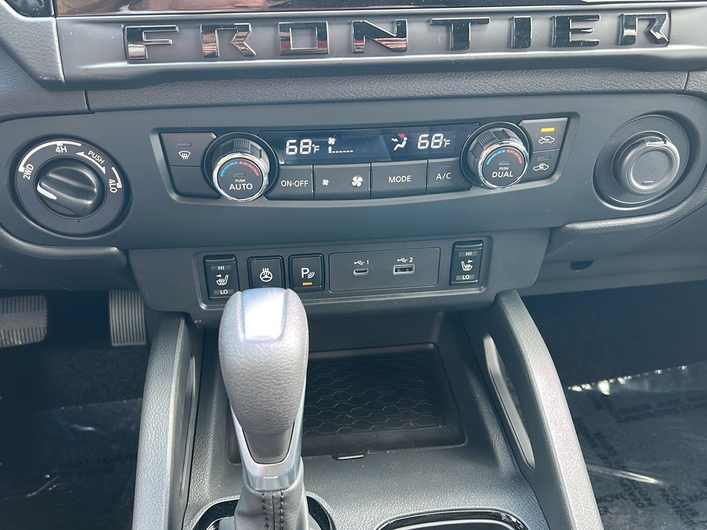 2026 Nissan Frontier Crew Cab SV