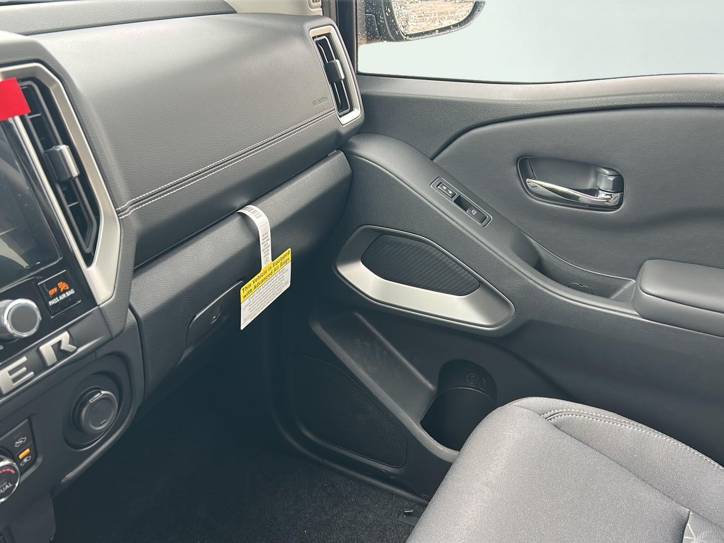 2027 Nissan Frontier SV