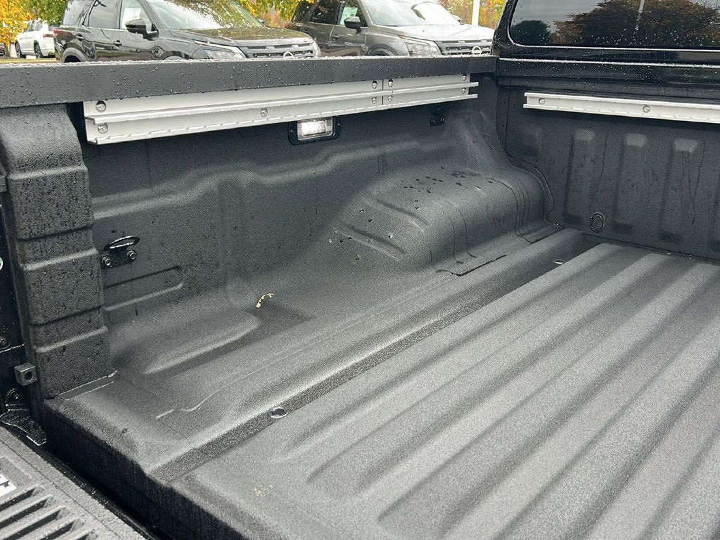 2027 Nissan Frontier SV 23