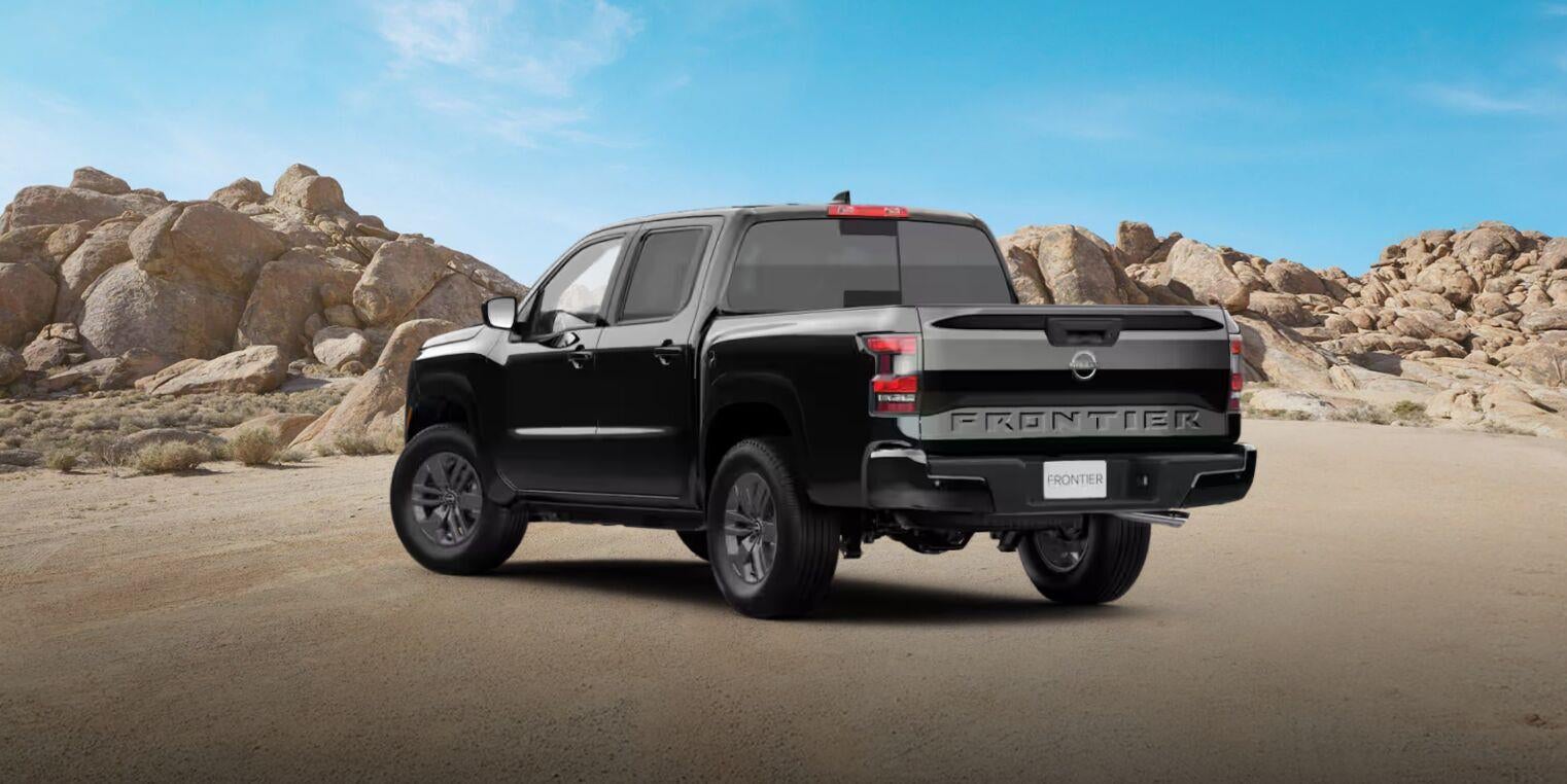2027 Nissan Frontier SV