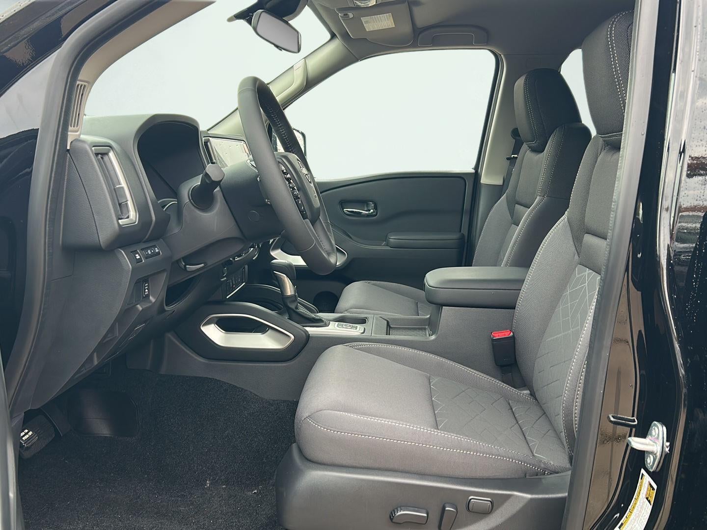 2027 Nissan Frontier SV