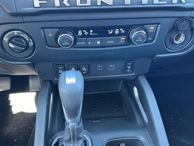 2027 Nissan Frontier SV