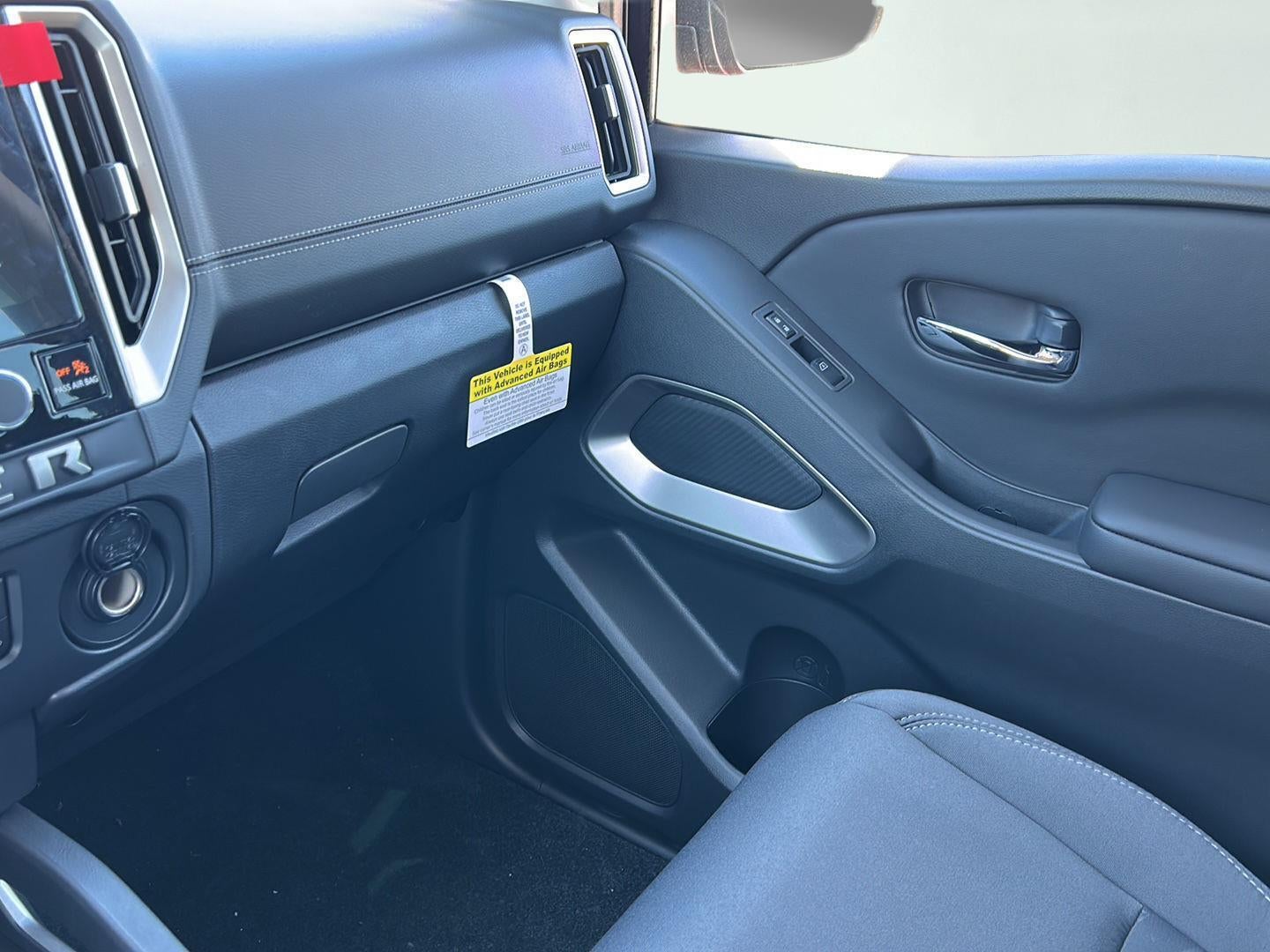 2027 Nissan Frontier SV