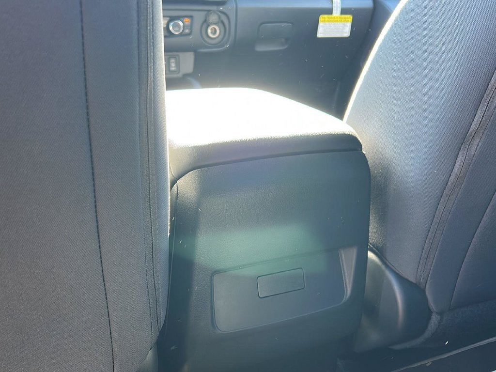 2027 Nissan Frontier SV 20
