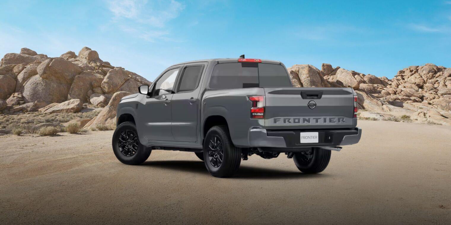 2027 Nissan Frontier SV