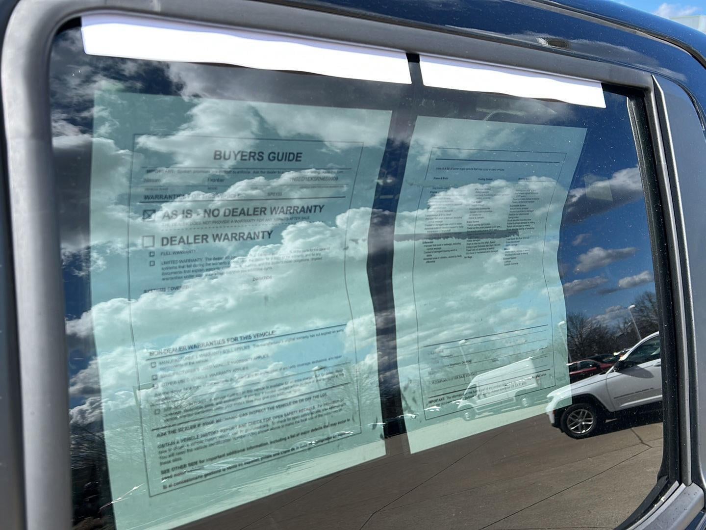 2024 Nissan Frontier SV