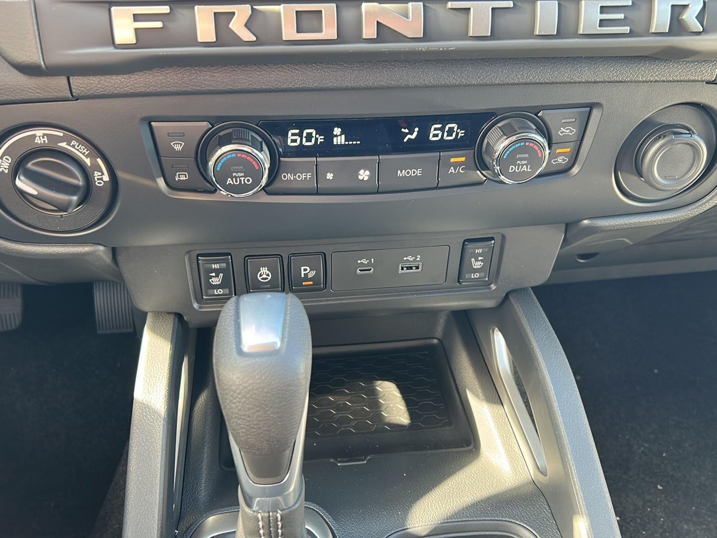 2027 Nissan Frontier SV
